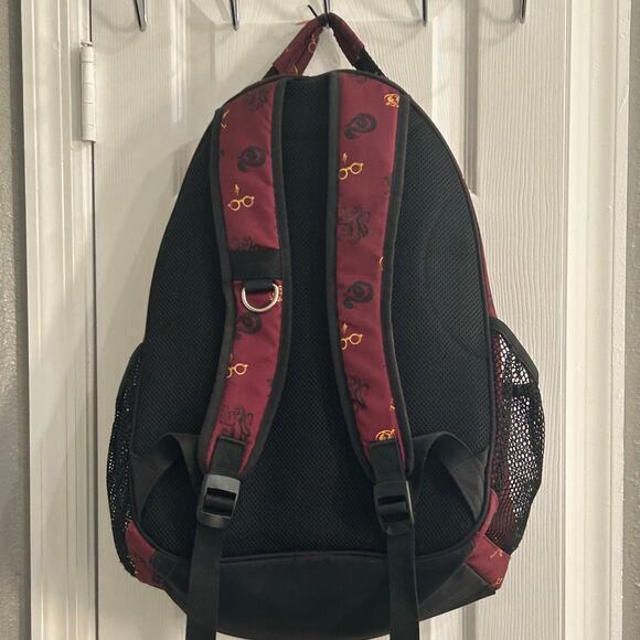 Pottery Barn Teen Harry Potter Burgundy Backpack Wizarding World Bookbag - Picture 6 of 6